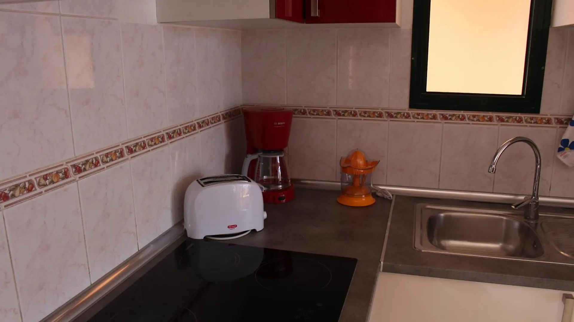 Terrazas De La Paz Holiday Beach House San Miguel de Abona 0*,